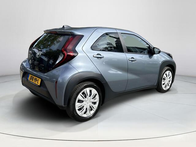 Toyota AYGO X 1.0 VVT-i MT Play