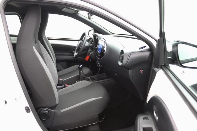 Toyota AYGO X 1.0 VVT-i MT Play | Adaptieve Cruise Control | Achteruitrijcamera | Apple Carplay | Android Auto |