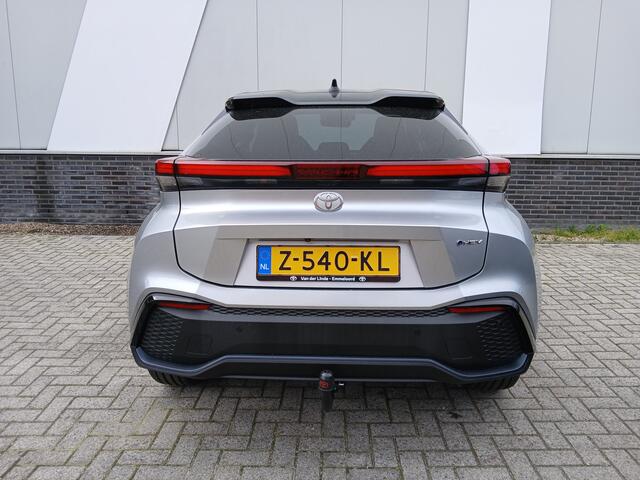 Toyota C-HR Hybrid 200 Executive | Trekhaak