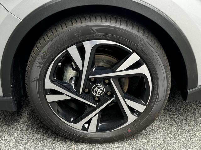 Toyota C-HR 2.0 Hybrid Dynamic automaat