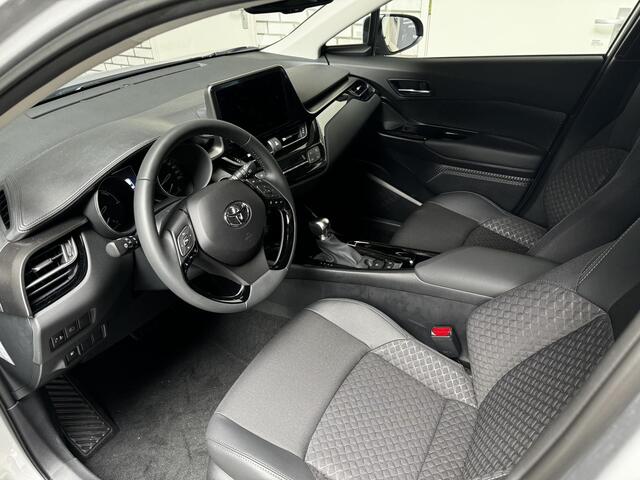 Toyota C-HR 2.0 Hybrid Dynamic automaat