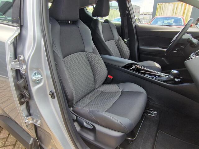 Toyota C-HR 1.8 Hybrid Dynamic