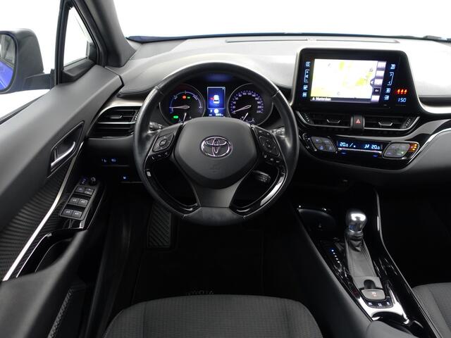 Toyota C-HR 1.8 Hybrid Dynamic Sport+ Aut- Two Tone, Camera, Xenon Led, Ada Cruise, Stoelverwarming, Comfort Interieur