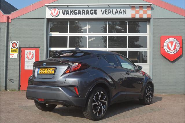 Toyota C-HR 1.8 Hybrid Business Plus 12 mnd. gar.