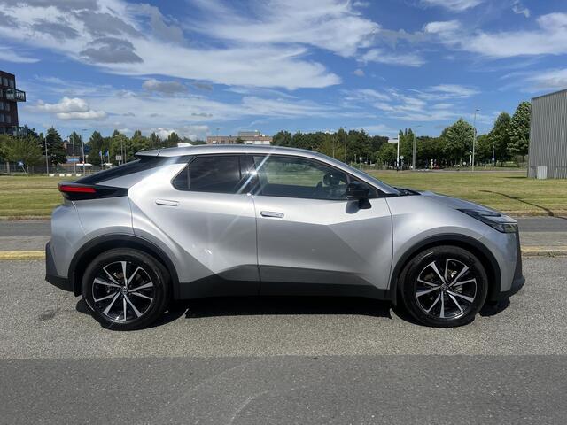 Toyota C-HR 1.8 Hybrid 140 Dynamic 18'' LMV / PDC / Direct leverbaar