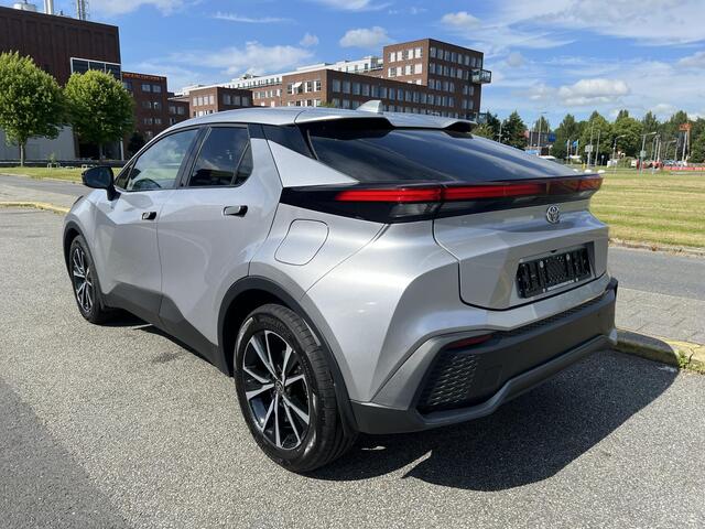 Toyota C-HR 1.8 Hybrid 140 Dynamic 18'' LMV / PDC / Direct leverbaar