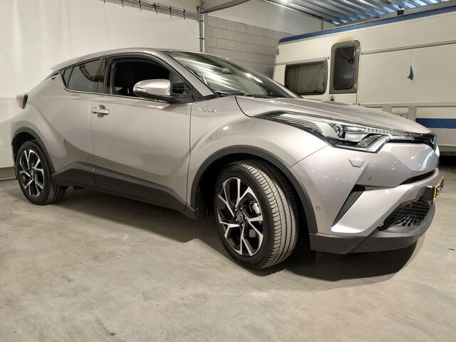 Toyota C-HR 1.8i Hybrid 122pk Club Premium S. 90kw Aut. A.Camera / Park Pack / Winter Pack