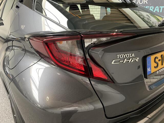 Toyota C-HR 2.0 Hybrid Dynamic Automaat