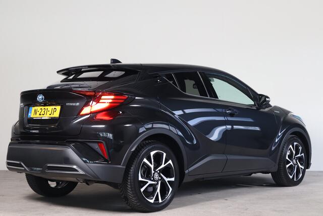 Toyota C-HR 2.0 Hybrid Style NL-Auto!! Led verlichting I Apple Car-play --- A.S. ZONDAG GEOPEND VAN 11.00 T/M 15.30 ---