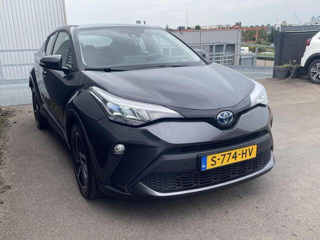 Toyota C-HR 1.8 Hybrid Dynamic Achteruitrijcamera, Parkeer sensoren voor+achter, Apple carplay/Android auto, Cruise control, Climate control