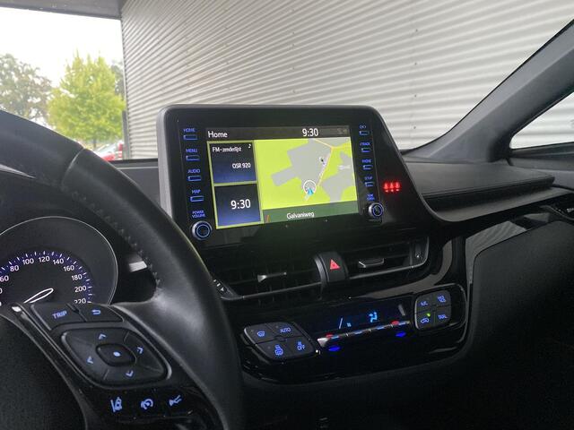 Toyota C-HR 1.8 Hybrid Business