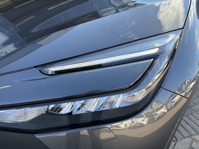 Toyota C-HR 1.8 Hybrid 140 Business Plus