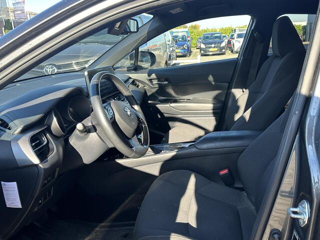 Toyota C-HR 1.8 Hybrid Dynamic + Trekhaak