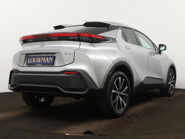 Toyota C-HR 1.8 Hybrid First Edition | Dodehoekdetectie | Apple Carplay | Parkeercamera | | Leverbaar vanaf 04-12 |