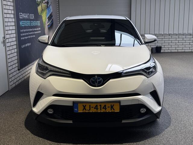 Toyota C-HR 1.8 Hybrid Executive automaat