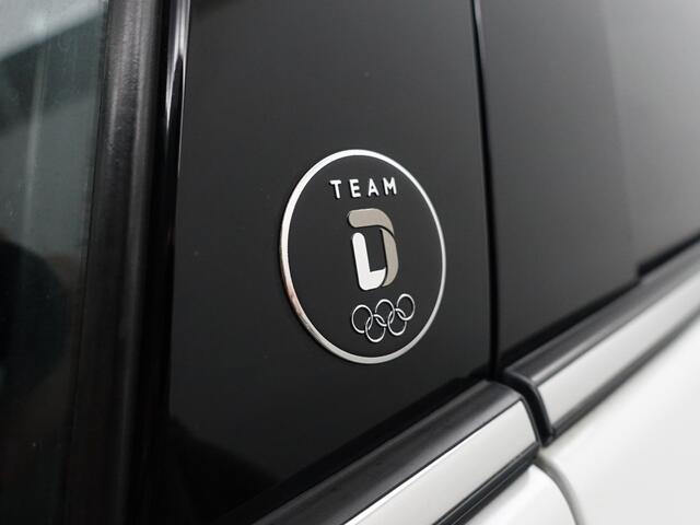 Toyota C-HR 2.0 Hybrid Olympic Executive Edition Aut- Stuur/Stoelverwarming, Ada cruise, JBL Audio, Park Assist, Park Pilot