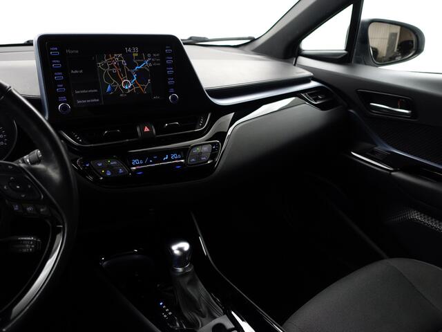 Toyota C-HR 2.0 Hybrid Olympic Executive Edition Aut- Stuur/Stoelverwarming, Ada cruise, JBL Audio, Park Assist, Park Pilot