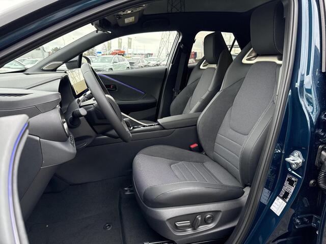 Toyota C-HR 2.0 Plug-in Hybrid 220 Executive **PANORAMADAK/ JBL AUDIO/ STUURVERWARMING**