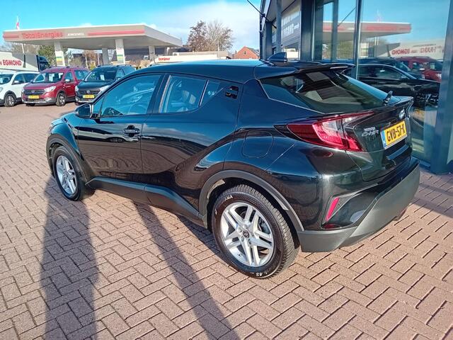 Toyota C-HR 1.8 Hybrid Dynamic Automaat, Airco(aut), Carplay/Android auto, Navigatie, Bluetooth, Keyless, Cruise control adaptief, Stoelverwarming, Camera, Parkeersensoren, Dode hoek detector, Fabrieksgarantie, BOVAG