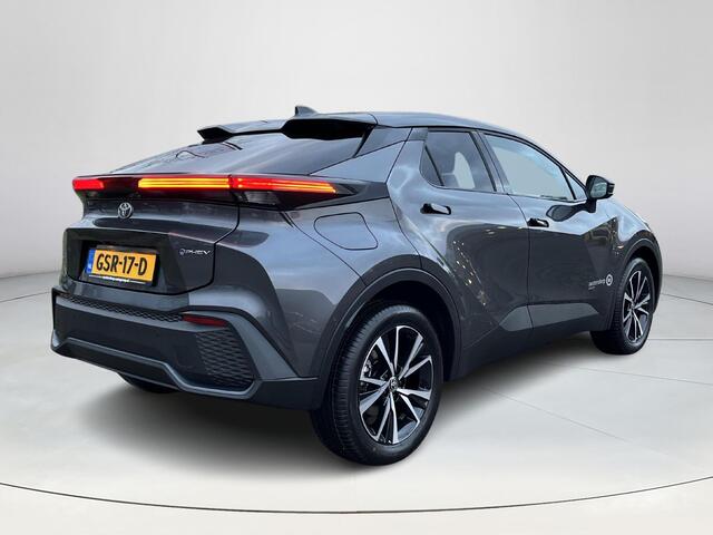 Toyota C-HR 2.0 Plug-in Hybrid 220 First Edition