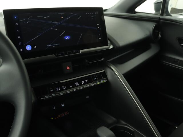 Toyota C-HR 1.8 Hybrid 140 First Edition | 360 Camera | Navigatie | Parkeersensoren | LM velgen |