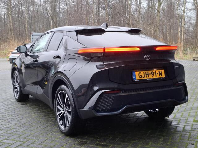 Toyota C-HR 2.0 Plug-in Hybrid 220 Executive | Stoel/stuur verw. | Prisma-LED | BSM | elektr. stoel/klep |