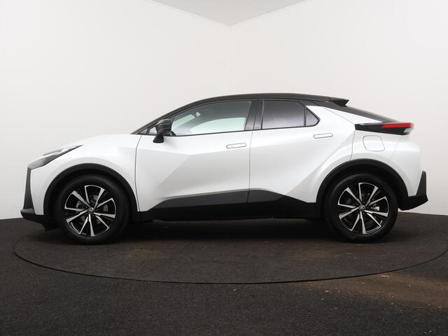Toyota C-HR 1.8 Hybrid 140 First Edition | 360 Camera | Parkeersensoren | LM velgen | Navigatie | Climate Control | Elektrisch bedienbare achterklep |
