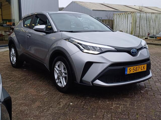 Toyota C-HR 1.8 Hybrid Active | Carplay | 2-zone clima | adapt. cruise |