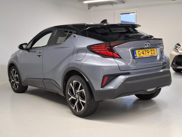 Toyota C-HR 1.8 Hybrid First Edition | Dodehoekdetectie | PDC V+A | LED | JBL-audio | Keyless |