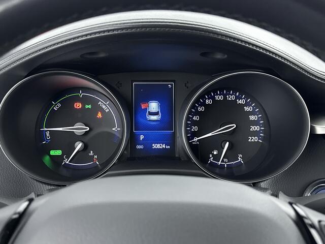 Toyota C-HR 1.8 Hybrid Dynamic Bi-Tone Limited | Navigatie | LM velgen | Cruise Control Adaptief |