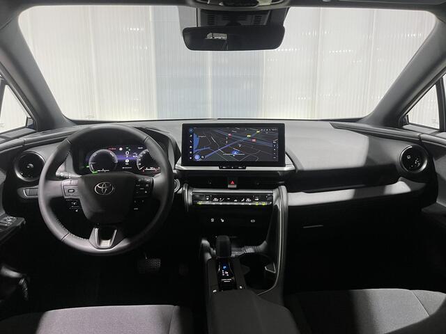 Toyota C-HR 1.8 Hybrid 140 First Edition | Demo voordeel !
