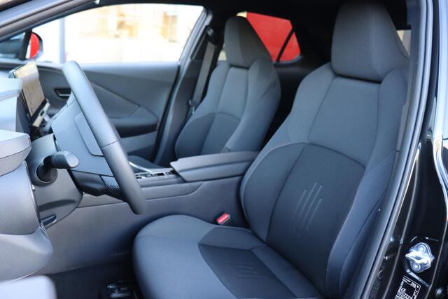 Toyota C-HR 1.8 Hybrid 140 First Edition, 360 Camera