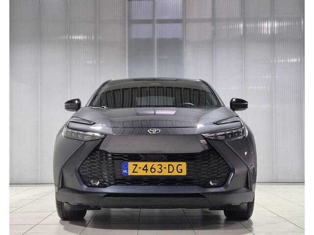Toyota C-HR 1.8 Hybrid 140 First Edition | LM Velgen | Stoelverwarming | Draadloos opladen mobiele telefoon |
