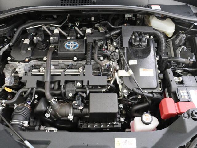 Toyota C-HR 1.8 Hybrid 122 PK Dynamic Navigatie / Camera / Bluetooth