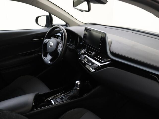 Toyota C-HR 1.8 Hybrid 122 PK Dynamic Navigatie / Camera / Bluetooth