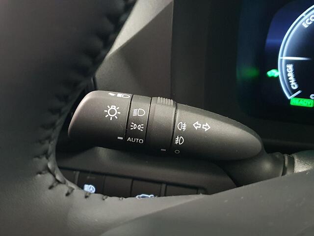 Toyota C-HR 2.0 Plug-in Hybrid 220 First Edition **NIEUWE AUTO/ DIRECT LEVERBAAR**