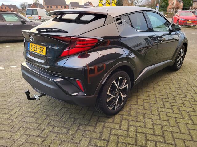 Toyota C-HR 1.8 Hybrid Bi-Tone