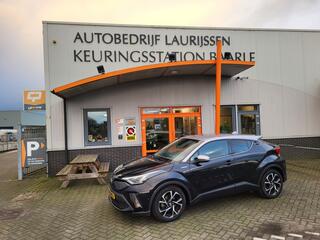 toyota-c-hr-1.8-hybrid-bi-tone