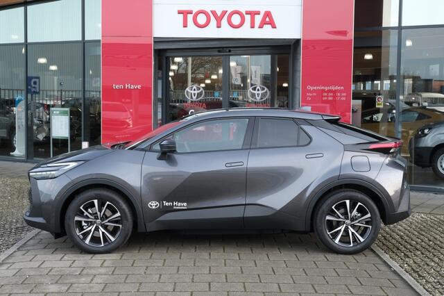 Toyota C-HR Plug-in Hybrid 220PK First Edition Automaat | Draadloze oplader