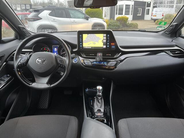 Toyota C-HR 1.8 Hybrid Style | JBL geluidssysteem | Stoelverwarming | Trekhaak