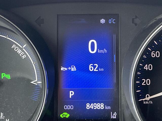 Toyota C-HR 1.8 Hybrid Bi-Tone **NAVIGATIE/ PARKEERSENSOREN/ STOELVERWARMING**