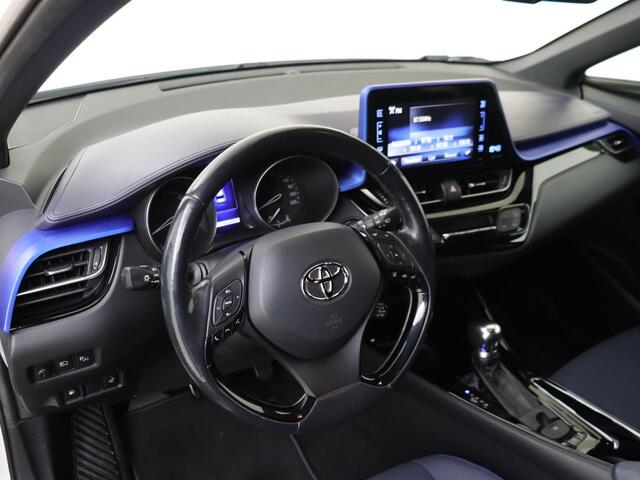 Toyota C-HR 1.8 Hybrid Executive | Parkeercamera