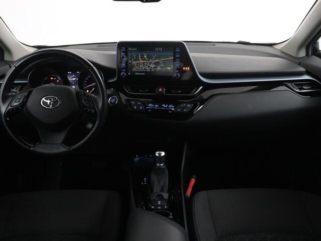 Toyota C-HR 2.0 Hybrid Dynamic | Apple CarPlay | Camera | LM Velgen |