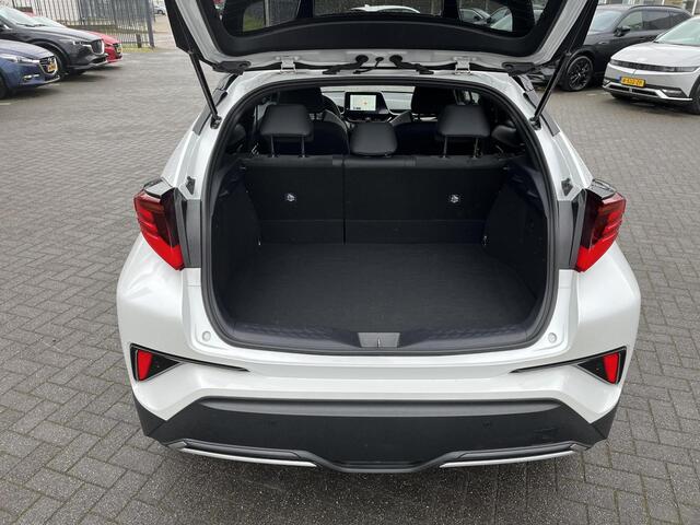 Toyota C-HR 2.0 Hybrid GR-Sport | Navigatie | Apple CarPlay/Android auto | Elektrisch bestuurderstoel