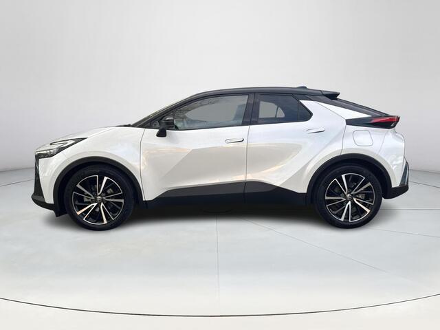 Toyota C-HR 1.8 Hybrid 140 Executive | 06-10141018 Voor meer informatie