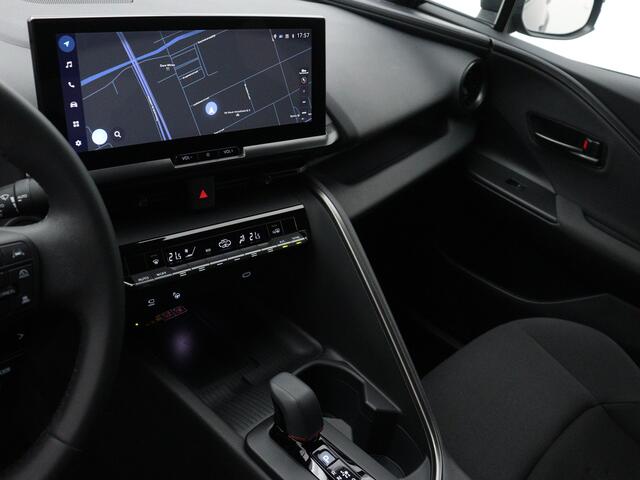 Toyota C-HR 1.8 Hybrid 140 First Edition | Navigatie | 360 Camera | Climate Control | Dodehoek Ass | Cruise Control Adaptief | LM velgen | Parkeersensoren |