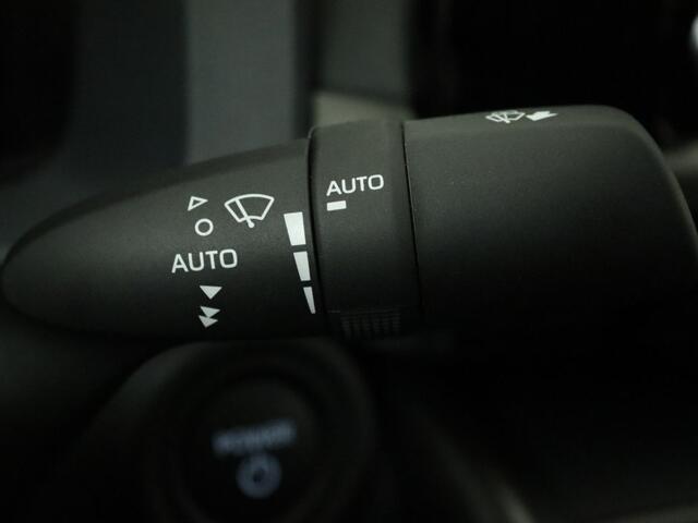 Toyota C-HR 1.8 Hybrid 140 First Edition | NIEUW & DIRECT LEVERBAAR | Inclusief alle acties |