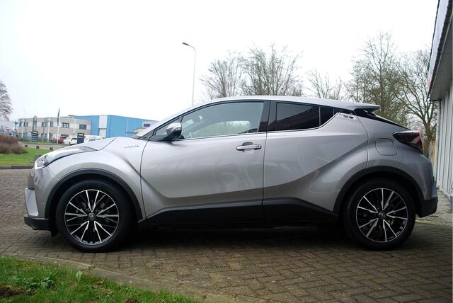 Toyota C-HR 1.8 Hybrid Executive Prachtige Auto! Full Options.