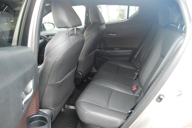 Toyota C-HR 1.8 Hybrid Executive Prachtige Auto! Full Options.