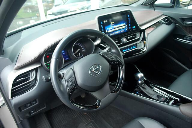 Toyota C-HR 1.8 Hybrid Executive Prachtige Auto! Full Options.